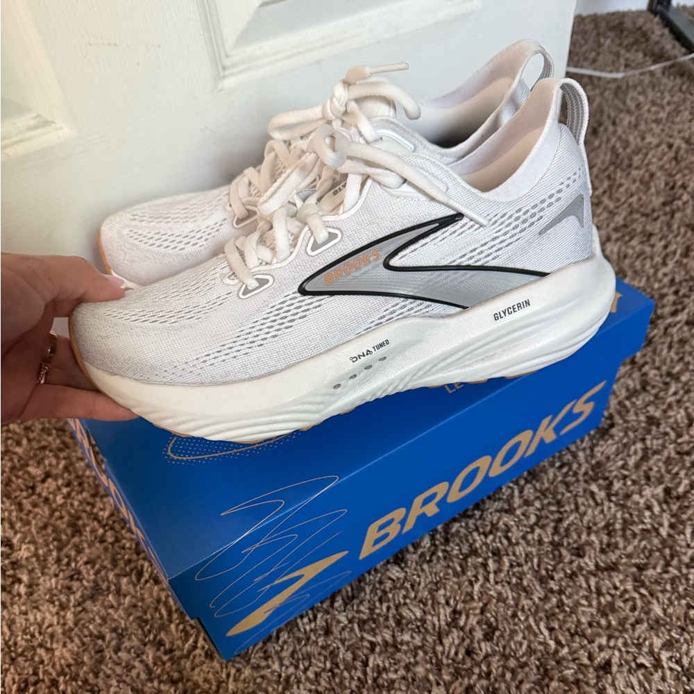 Brooks Glycerin 22